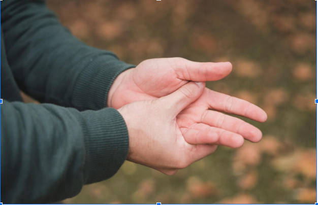 Signs of Aging Hands and What You Can Do